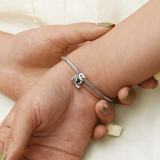 Gnoce Sloth Embraces Heart Gem Charm_4