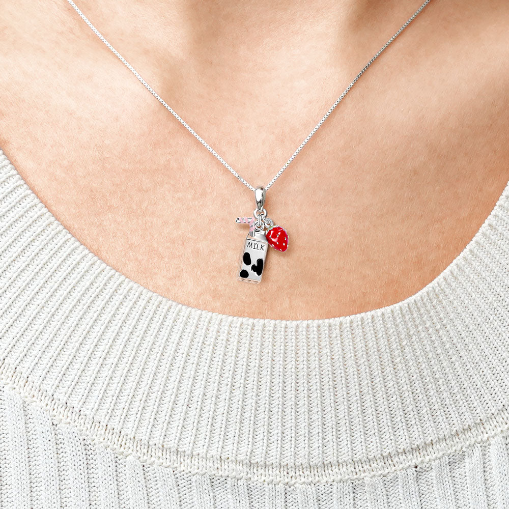 Gnoce Milk & Strawberry Fruit Necklace_4
