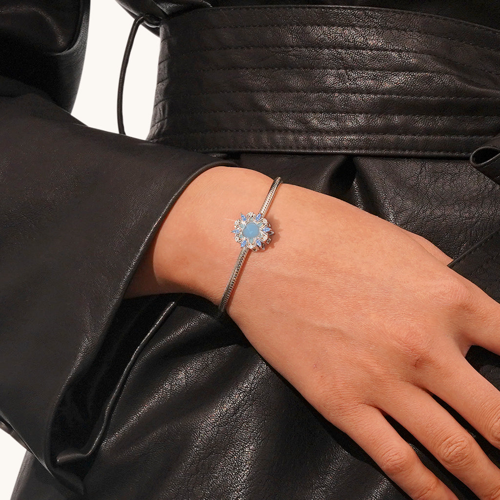 Gnoce Color-changing Snowflake Charm_6