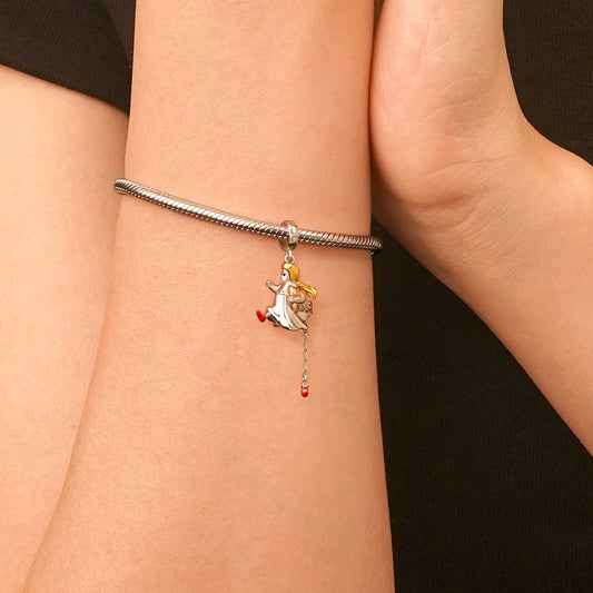 Gnoce The Wonderful Wizard of Oz Running Dorothy Pendant Dangle Charm_6