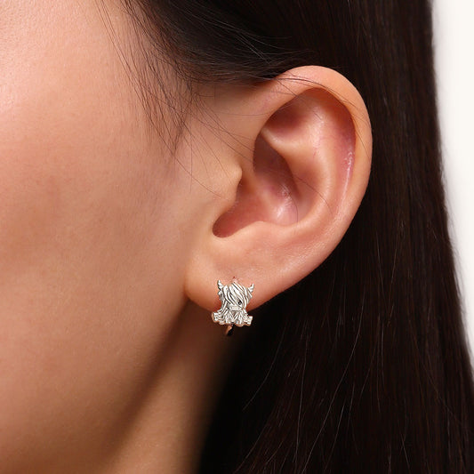 Gnoce Highland Cow Hoop Stud Earrings_5