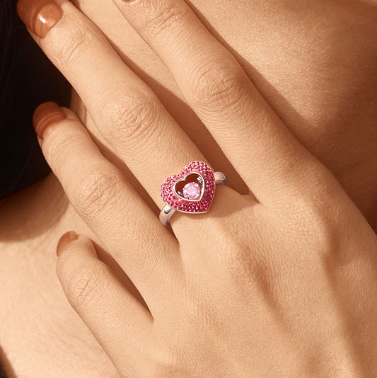 Gnoce Sparkling Pavé Heart Dancing Ring_8