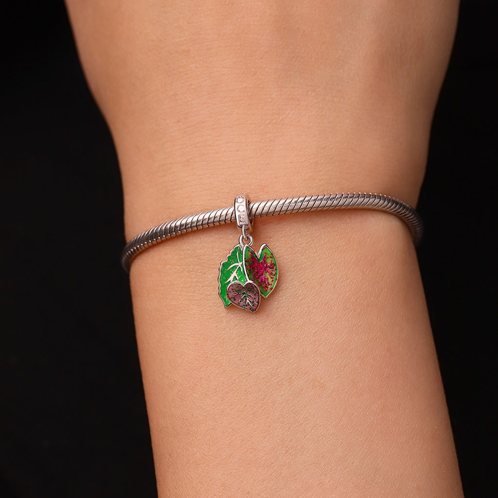 Gnoce Glow-in-the-Dark Begonia Plant Pendant Dangle Charm_8