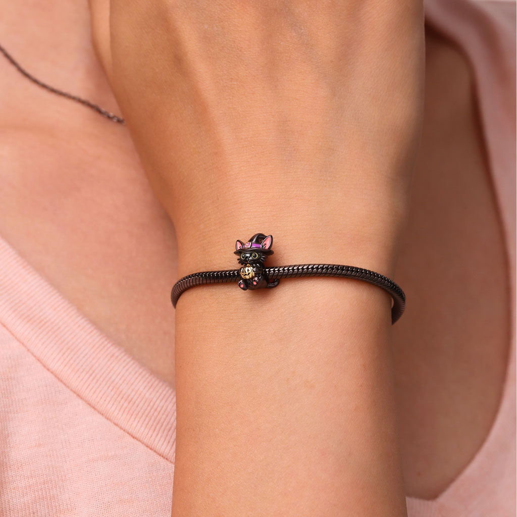 Gnoce Halloween Black Cat Wizard Embrace Pumpkin Charm_5