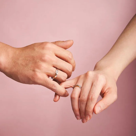 Gnoce Custom Engraved Buckle Couple Rings_5