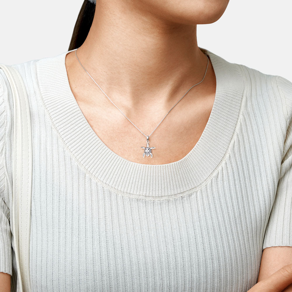 Gnoce Sea Turtle Necklace_3