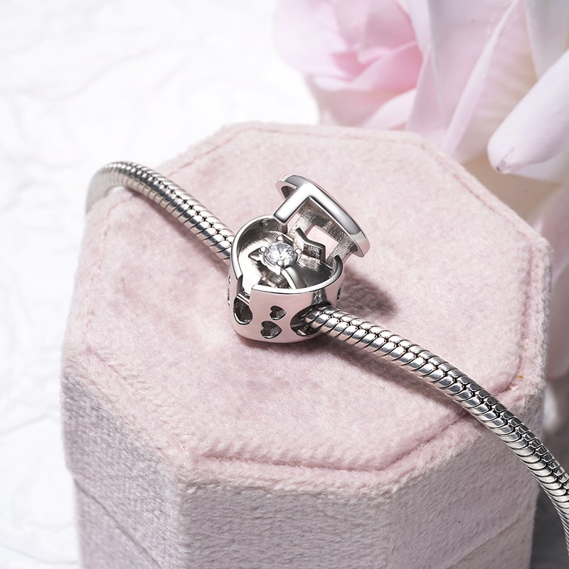Gnoce Engravable Engagement Ring Openable Box Charm_3