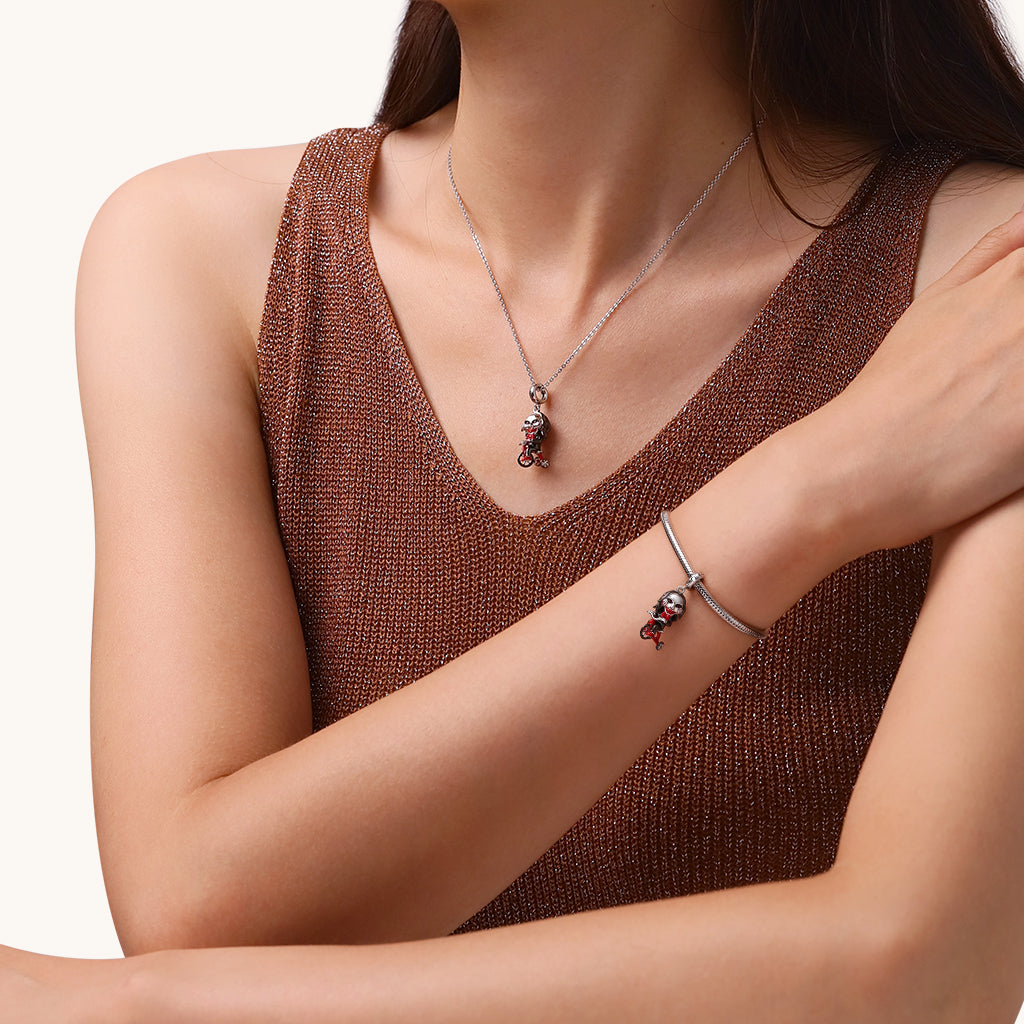 Gnoce Horror SAW Billy Tricycle Pendant Dangle Charm_4