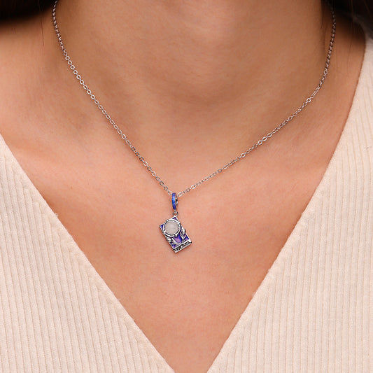 Gnoce Tarot World Card Glow-in-the-Dark Pendant Dangle Charm_2