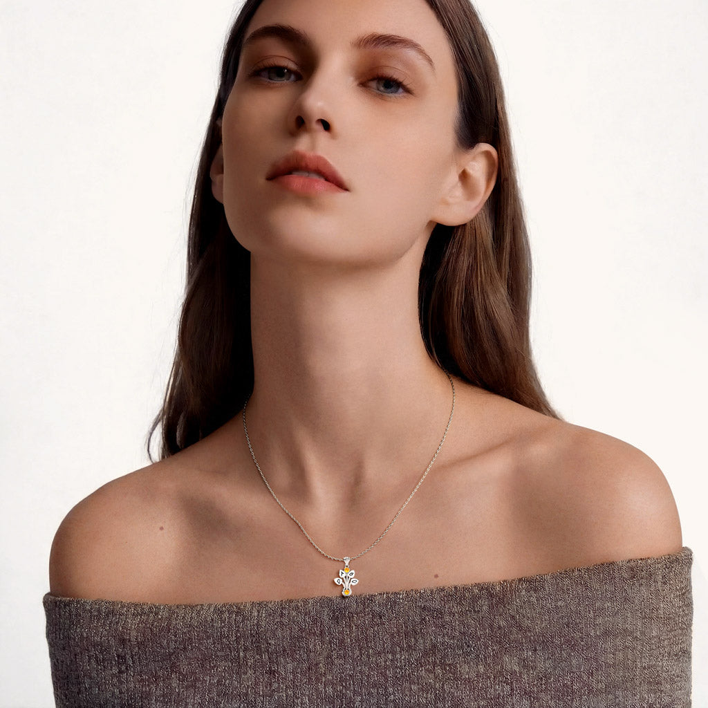 Gnoce Personalized Multi-letter Family Flower Necklace for Women_6