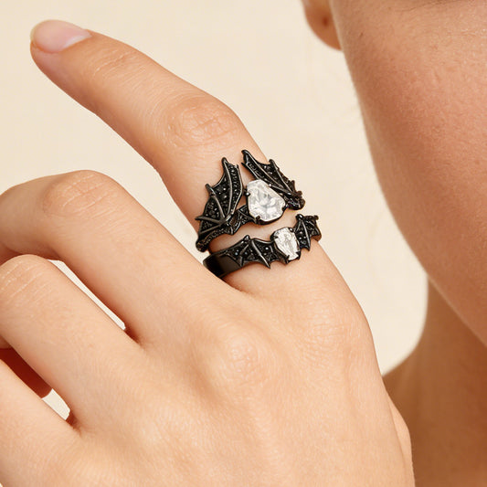 Gnoce Bat Wing Coffin Moissanite Ring Set_2